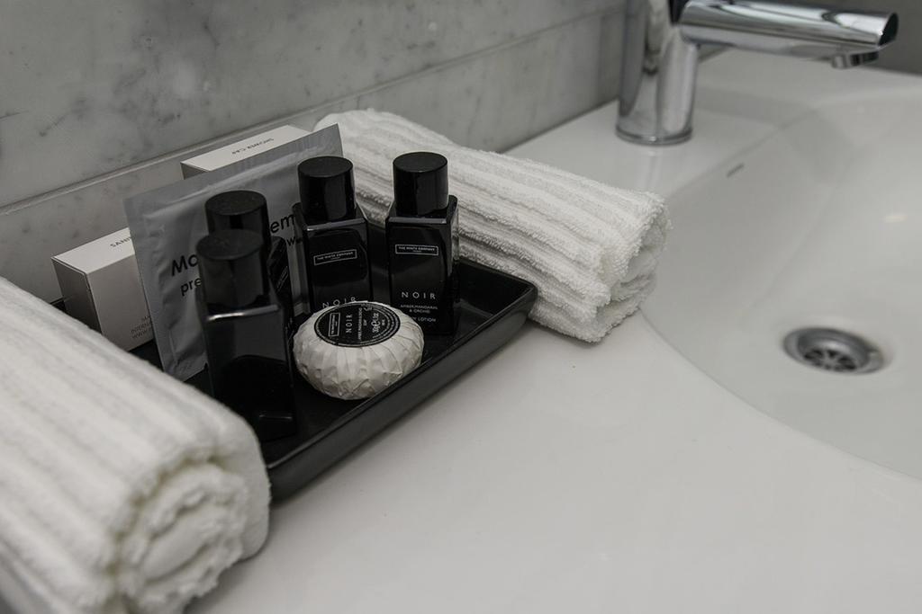 The Nest Boutique Hotel Пърт Екстериор снимка