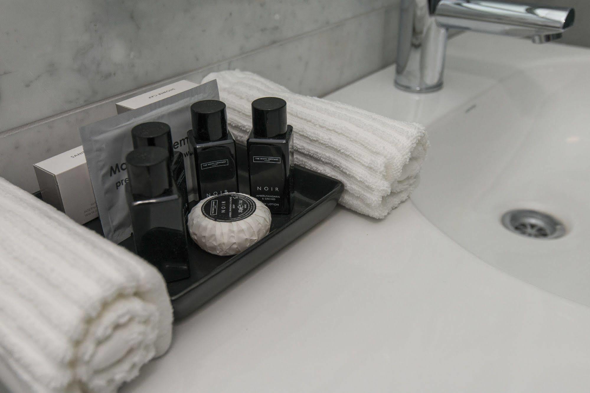 The Nest Boutique Hotel Пърт Екстериор снимка